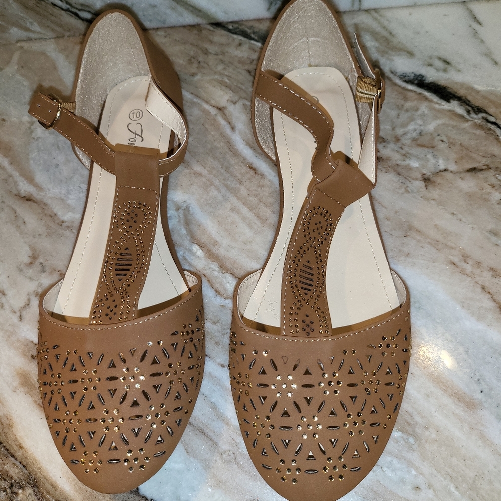 Forever Bella Women's shoes